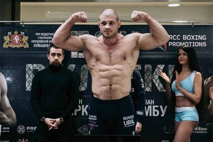 Уральский Халк подерется с американцем на турнире UFC в России